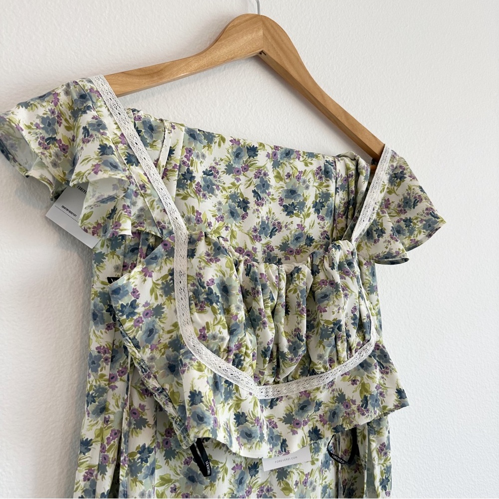 SET: Forever 21 Floral Print Crop Top & Maxi Skirt - Picture 9 of 16